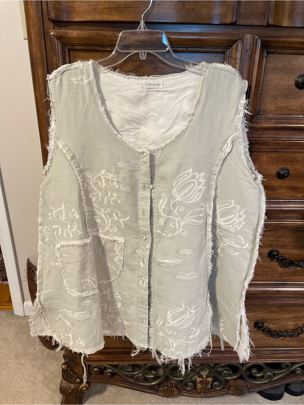Light Gray Embroidered Button-Front Tunic Vest